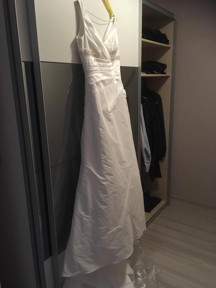 Schönes Brautkleid Marylise White Regular Long V-Ausschnitt Neu (unverändert) Natural Size 42