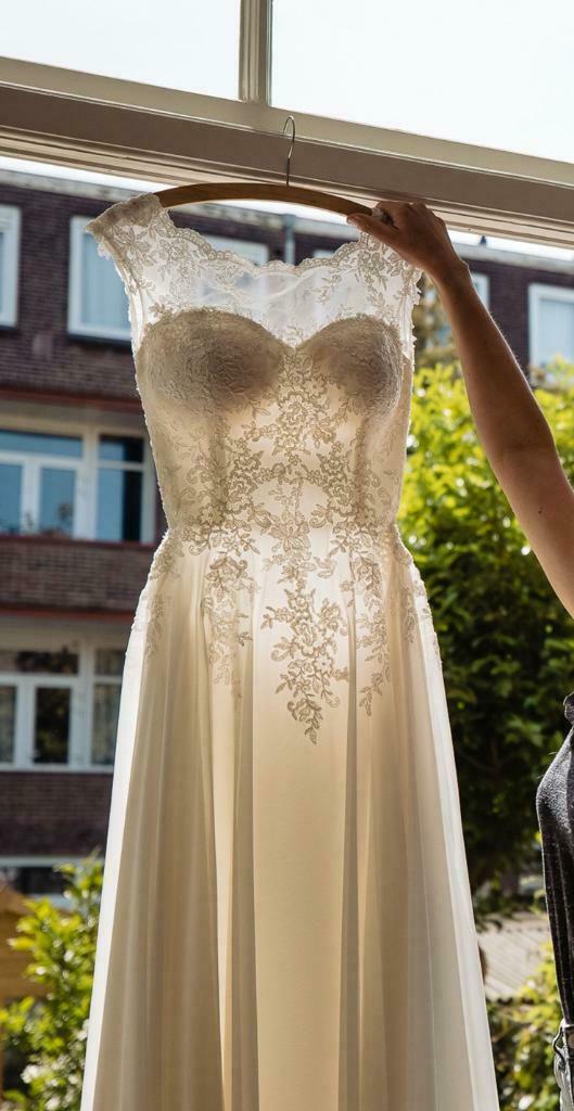 Robe de mariée élégante Chérie Blanc Régulier Short Off shoulder Nouveau (non modifié) Taille naturelle 34
