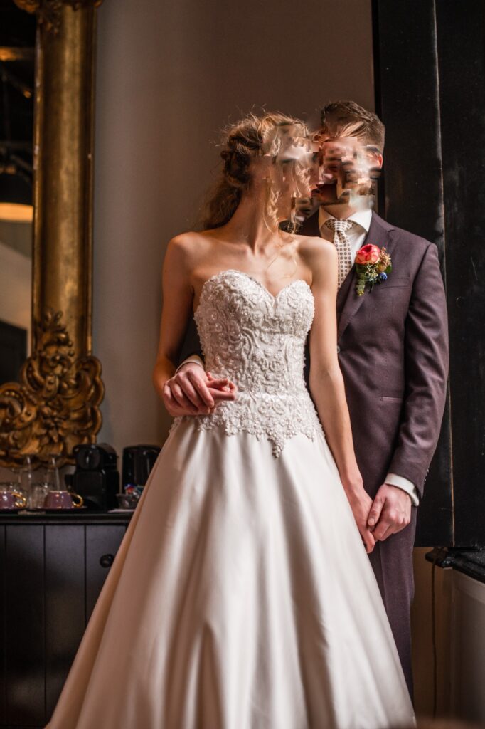 Amazing wedding dress Kenneth Winston Ivory Regular Long Strapless New (Un-Altered) Satin Size 34