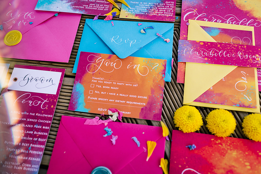 30 Wedding Invitation Ideas – Brighten Your Guests’ Doormats
