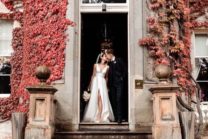 Timeless and Elegant Carlowrie Castle Wedding
