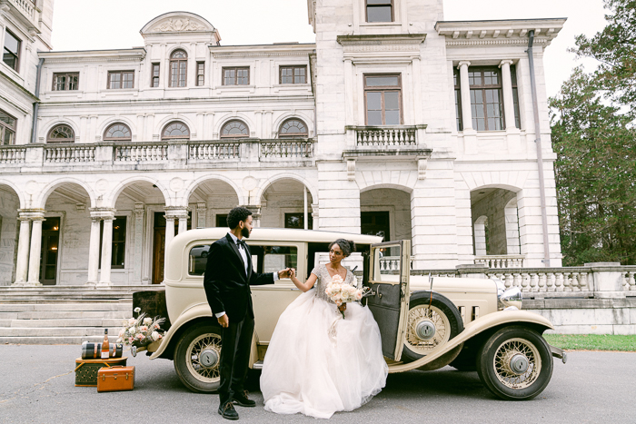 How to Have A European-Inspired Wedding Without Traveling